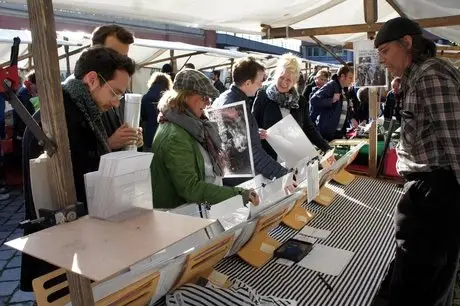 Antikmarkt Ostbahnhof, Berlin