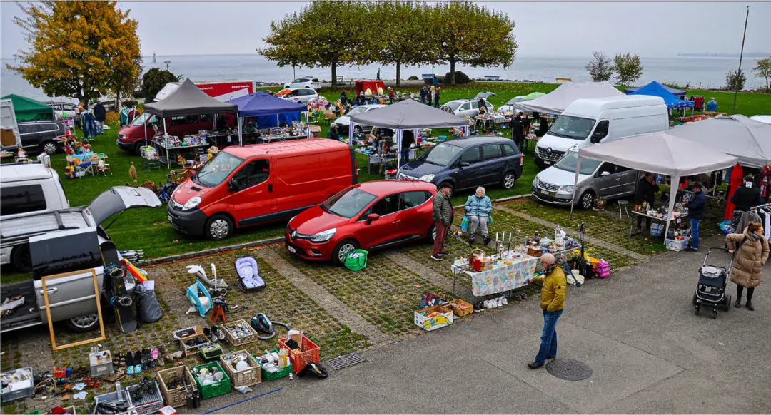 Floh-, Sammler- und Antikmarkt Romanshorn