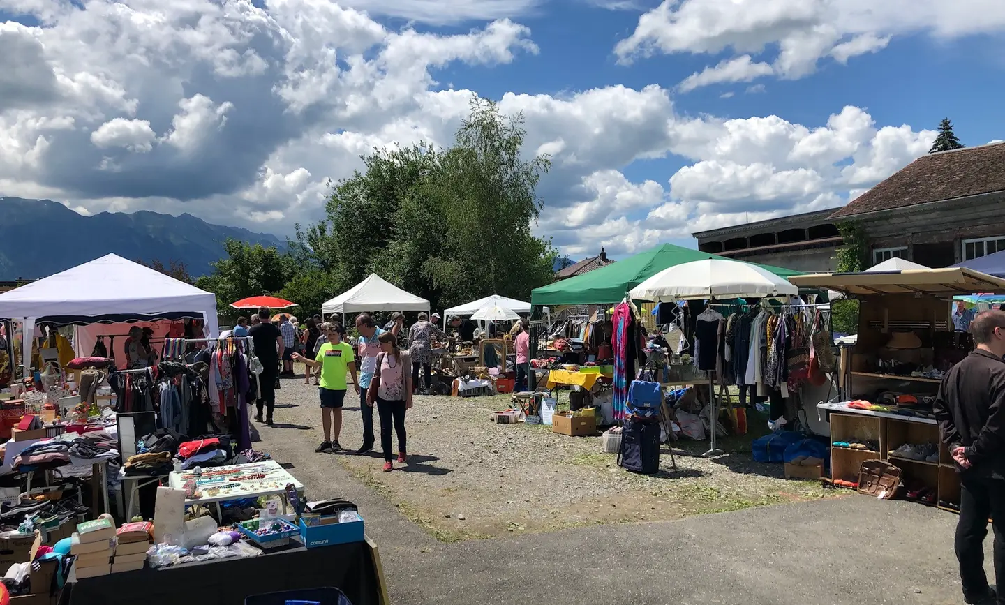 Floh- und Antiquitätenmarkt (Schadaumärit), Thun