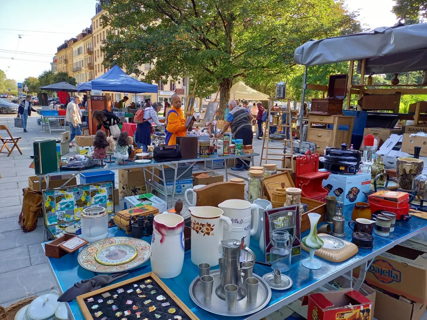 Marché aux puces et brocante de Glovelier