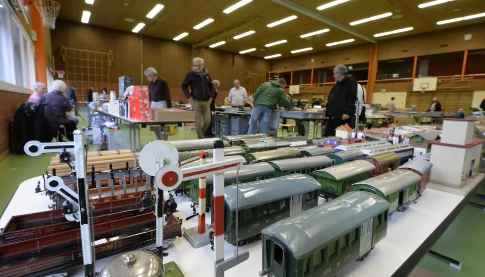 Modelleisenbahn-, Auto- und Spielzeugbörse Neuhausen