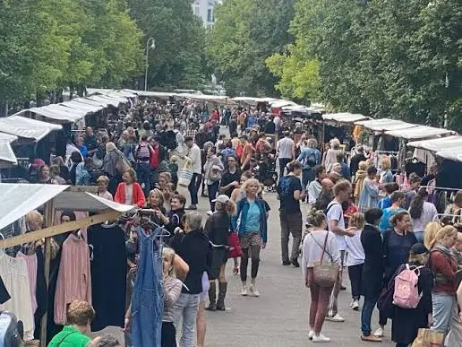 Nowkoelln Flowmarkt, Berlin