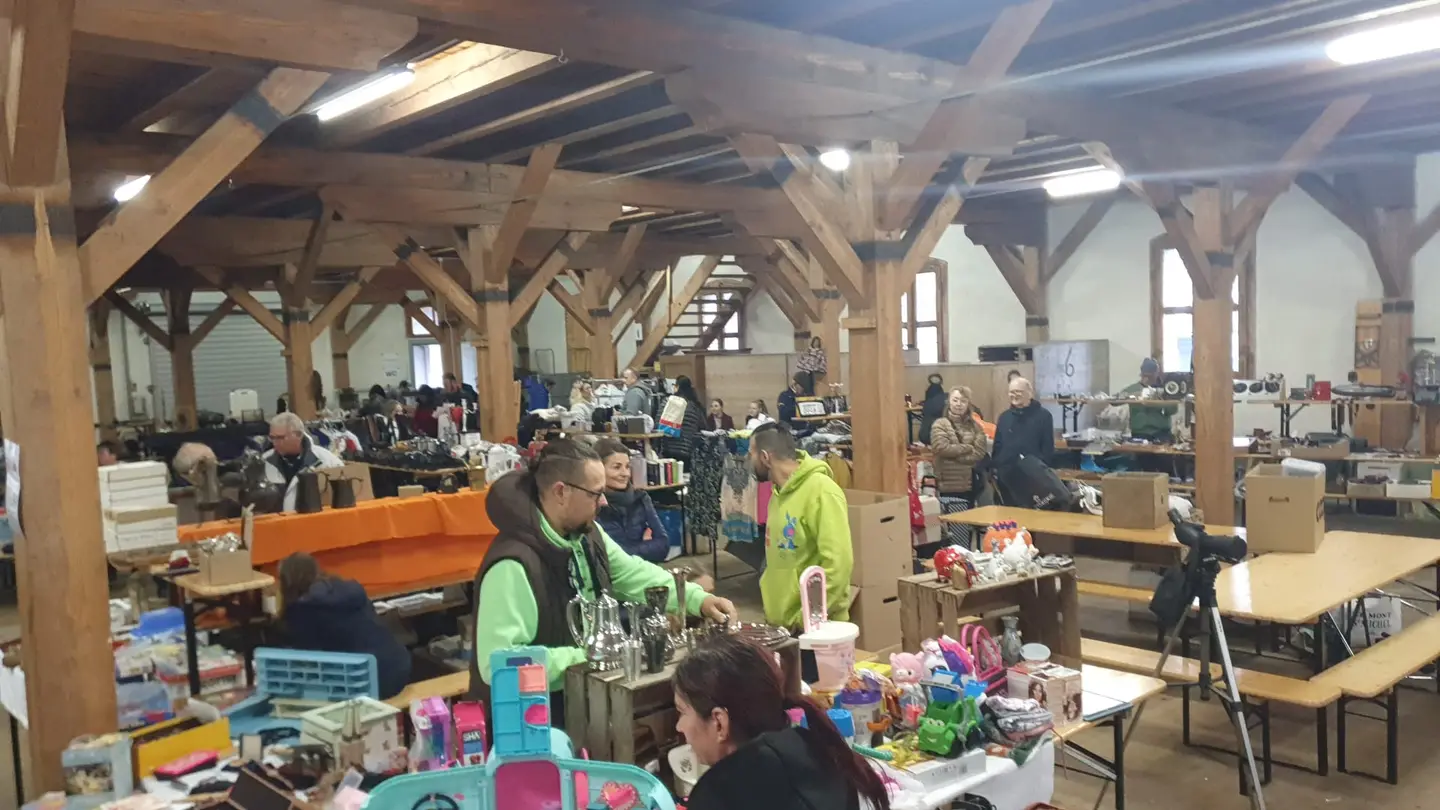 Talkessel-Flohmarkt, Seewen SZ